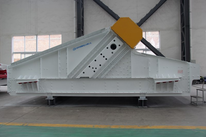 直線振動篩坡度一般是多少？一般在0-15度之間